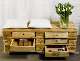 Vous pouvez aussi utiliser du vieux. Des Meubles Originaux En Bois De Palette 20 Idees Tutorial