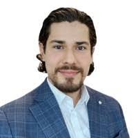 Kevin Valdivia's Instagram, Twitter & Facebook