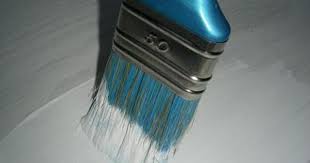 Lackieren Weiss Malen Streichen Pinsel Farbe Lackieren Wande Streichen Pinsel