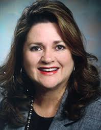 Colleen Dryden's Instagram, Twitter & Facebook