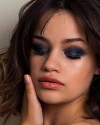 Welcome to our newest @graftobiannamibia #ambassador the beautiful  @notjordanstrauss 📸 @anavdmerwe 💄 @anja_mcgregor_makeup_artist #gmnam  #graftobiannamibia #graftobiannam #graftobian #graftobianmakeup  #graftobiancosmetics #faceofgraftobian #makeup ...