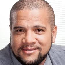 Comedian Charles Ash has Returned to The Stage