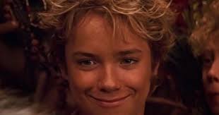 Jeremy Sumpter As Peter Pan Perfect Peter Pan With His Cheeky Grin Peter Pan Movie Peter Pan 2003 Jeremy Sumpter Peter Pan