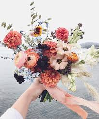 The different flower arrangement types; 6 Florists To Follow For A Dose Of Daily Beauty Rue