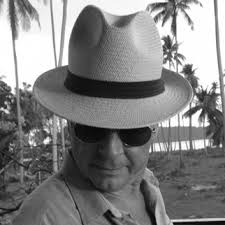 💖👑Veronica Cline Barton🕵️‍♀️🍸 (@VClinebarton)