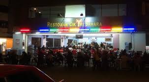 Almaklumlah kunun cam nak slim walau makan banyak hahahahaha. Restoran Cik Tri Sahara Photos Facebook