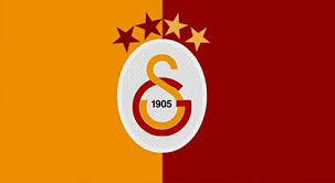 Başakşehir'de dikkatleri üzerine çeken genç oyuncu, 2015 yılında profesyonel sözleşmeye imza attı. Galatasaray In Genc Yildizi Akp Ye Kurban Edilmek Istendi