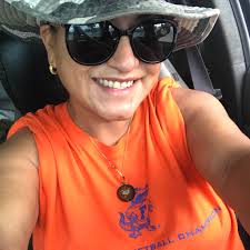 These HERB BUTTER SALMON & ASPARAGUS FOIL PACKS are blowing up