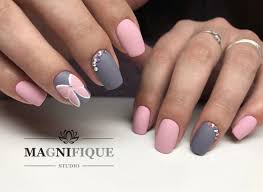 Fullcover matt nail design with stamping. Matt Pink Rosa Grey Shirt Nails Nail Design Nailart