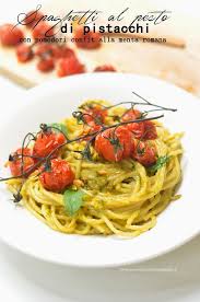 Io ho utilizzato il pesto di pistacchi preparato in precedenza. Spaghetti Al Pesto Di Pistacchi Con Pomodori Confit Alla Menta Romana Frames Of Sugar Fotogrammi Di Zucchero