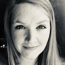 Karla Corwin's Instagram, Twitter & Facebook