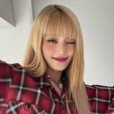 Ashley Sewell (sewell16)