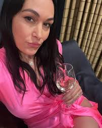 What a weekend!!!! So much happened in 3 days!! It was exciting,  overwhelming, beautiful, exhausting and honestly overall AMAZING!!! 🥂✨  @bonitabonitawine tasting room had it's first weekend being open 🥹 and I