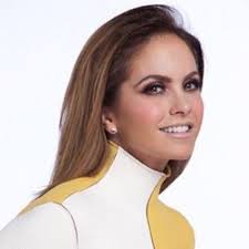 Stream Morenita mía