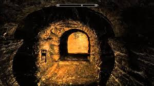 If you're not satisfied with how your character looks after you've started the game and escaped the chopping block (who did you pick, by the way, hadvar or ralof. How To Find The Ragged Flagon Thieves Guild In Riften Skyrim Youtube