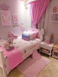 Pin By Petra Pivodova On Decoracion De Habitaciones Para Ninas In 2020 Girls Bedroom Sets Kids Bedroom Decor Girl Bedroom Decor