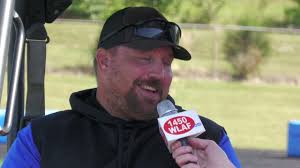 One team's getting its first win tonight, CCHS or Knox West