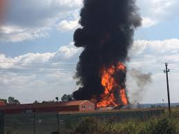 Explozie la o fabrică din râmnicu vâlcea. Valcea Explozie La O FabricÄƒ De Lacuri È™i Vopsele Europa Fm