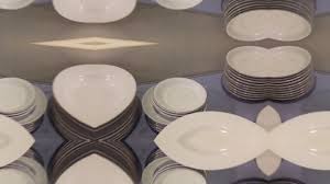 (a) sent faithfully flowers all weeks to the cemetery. Contoh Laporan Pkl Smk Perhotelan Food And Beverage Service Nusagates