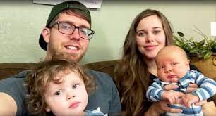 Jun 08, 2021 · an old instagram comment from josh duggar on a photo of his sister jessa duggar seewald has resurfaced, and considering the allegations of sexual abuse and recent child, pornography arrest have made it extra creepy in hindsight. Jessa Duggar Slammed For Parenting Fail On Instagram The Hollywood Gossip