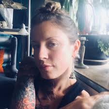 Contact — Destiny Bowman