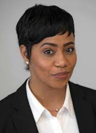 Annie Plumb's Instagram, Twitter & Facebook