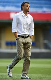Spain coach luis enrique raised a passionate defence of alvaro morata on friday and has said the striker will start against poland at euro 2020, despite being jeered by his own fans in the opening draw against sweden. Luis Enrique Photostream Preppy Men Smart Casual Men Bald Men Style