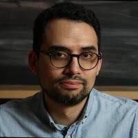 100+ "Delfín" profiles