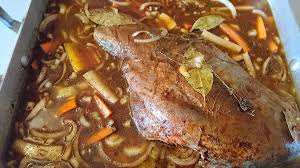 Cuissot De Chevreuil Au Four Un Delice De Cacahuetes Cuissot Chevreuil Chevreuil Cuisine