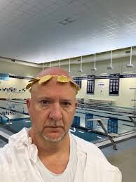 Joe Hutchinson (@eastacesswim)