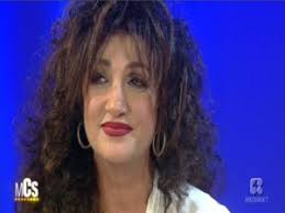 She is the sister of frequent collaborator gianni bella, plus antonio bella and saretto bella (salvatore bella). Quanti Anni Ha Marcella Bella Eta Figli Marito Rapporto Col Fratello Gianni