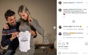 Pour ne rien rater de l'événement, son compagnon, julian alaphilippe, n'a pas hésité à abandonner le tour de suisse pour être à ses côtés. Marion Rousse La Journaliste Sportive Attend Son Premier Tele Star