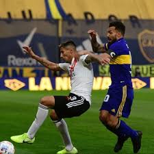 Uno de los jugadores incluidos a último momento por el técnico marcelo gallardo fue el arquero alan leonardo díaz, quien se lució con una gran atajada a carlos tevez poco después. Mgyss1abcx A2m