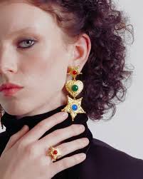 Statement Earrings Vintage