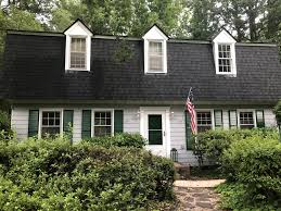 Looking for the hottest modern farmhouse paint colors? Makeover Takeover 2021 A Colonial Comeback