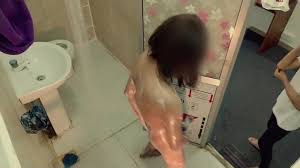 My showed my naked body to my hostel friend watch online