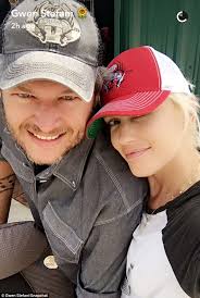 Blake Shelton and Gwen Stefani enjoy a 'day off' at his ranch after his old  tweets resurface