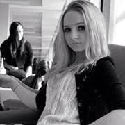 Nadine Clements (nadinerosie29)