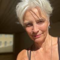 20+ Profile mit dem Suchbegriff „Karen Berg“