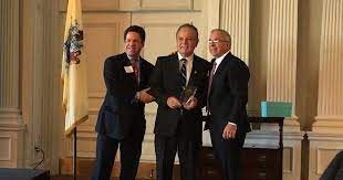 Diane is related to albert j pennacchio and doris m pizzillo as well as 3 additional people. Pennacchio Honored By Morris County Chamber Of Commerce Senatenj Com