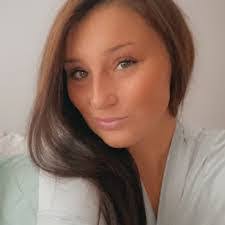 Danika Weaver's Instagram, Twitter & Facebook