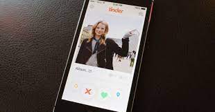 Your id will be used to verify your age. Tinder Raises Minimum Age Of App From 13 To 18 Huffpost Uk