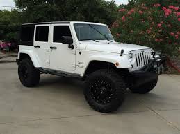 Black And White Jeep Select Jeeps Custom 15th Anniversary Edition 2014 White Unlimited Sahara Super Nice Http Www Selectjeeps Com Inv Dream Cars Jeep White Jeep Jeep Cars