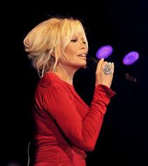 Ajda pekkan, bir reklam filmi i̇çin 3 milyon tl teklif aldı. Ajda Pekkan Vikipedi