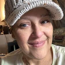 Danielle Standish's Instagram, Twitter & Facebook