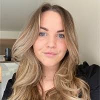 Amber Bos's Instagram, Twitter & Facebook