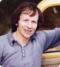 Dennis Knutson's Instagram, Twitter & Facebook