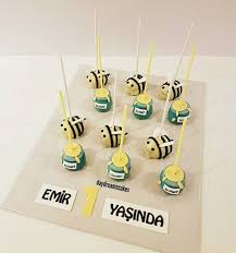 Iyi Ki Dogdun Emir Daydreamscakes Daydreamscakes Winniepoohcakepops Winniepoohkekpoplar Bienen Arilar Bees Balkupu Honig Honig Ganache Fondant