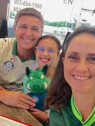 Mônica Valladão Da Luz Rocha