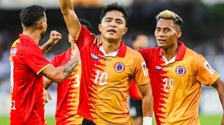 Durand Cup 2026 Final: 22 साल का इंतजार खत्म! ईस्ट बंगाल ने मोहन बागान को 4-1 से हराकर जीती ट्रॉफी | East Bengal defeated Mohun Bagan 4-1 to win their 17th Durand Cup title - NDTV India